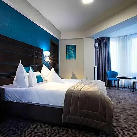 Old Town 4* تيميشورا