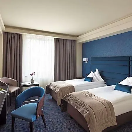 Old Town Hotel 4*