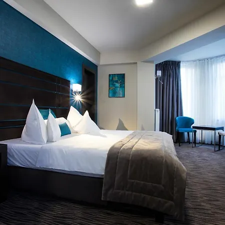 Old Town 4*