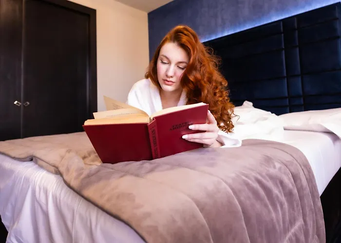 Old Town מלון 4*