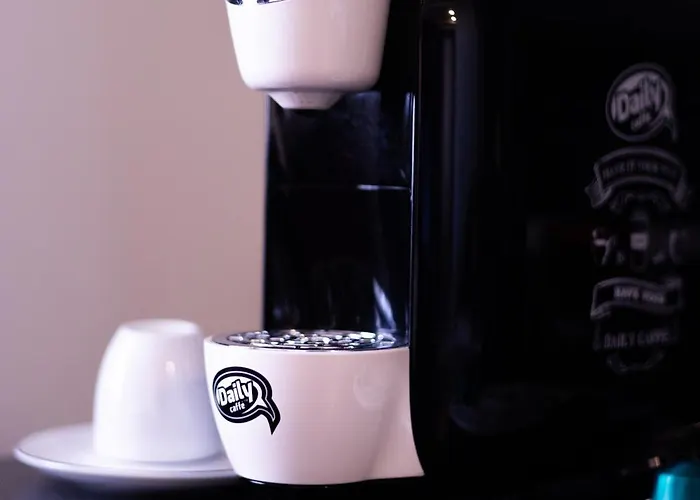 מלון Old Town 4*