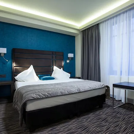 Old Town Hotel 4*